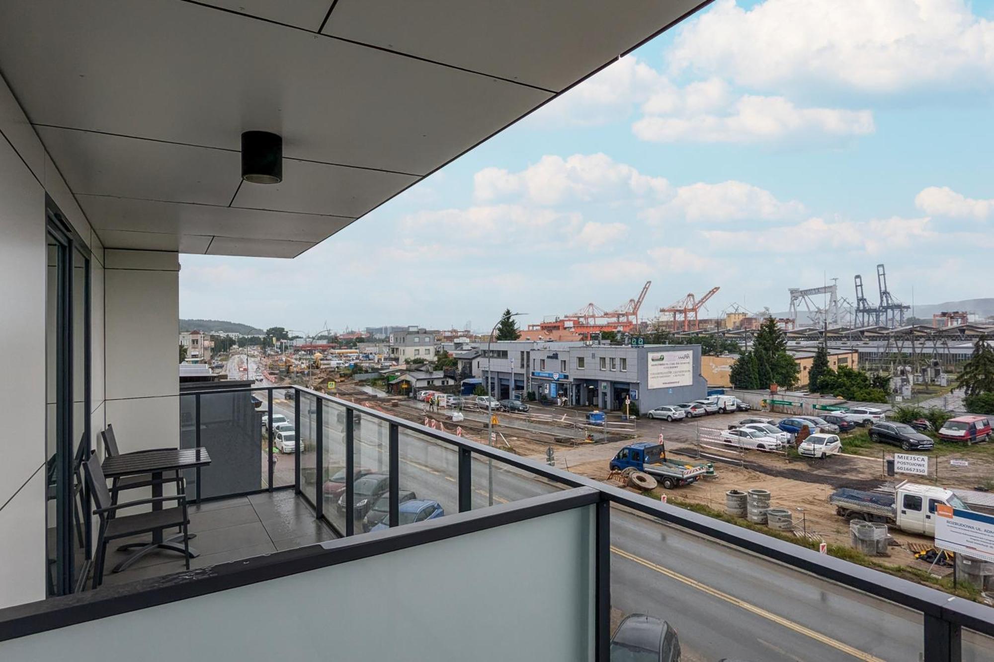 Apartport Wyjatkowe Apartamenty Z Widokiem Na Port W Gdyni By Noclegi Renters Gdynia Buitenkant foto